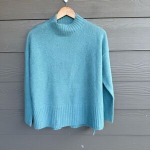 Pacas baby alpaca blend mock neck sweater